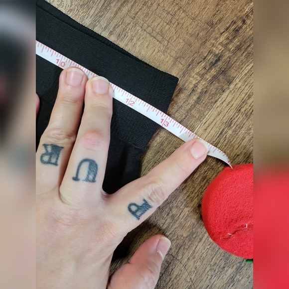 FREE WITH BUNDLE Smart Set cropped leggings - Picture 5 of 8